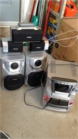 Panasonic stereo system, with five speakers, in