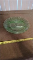 TIARA CHANTILLY GREEN GLASS PLATE