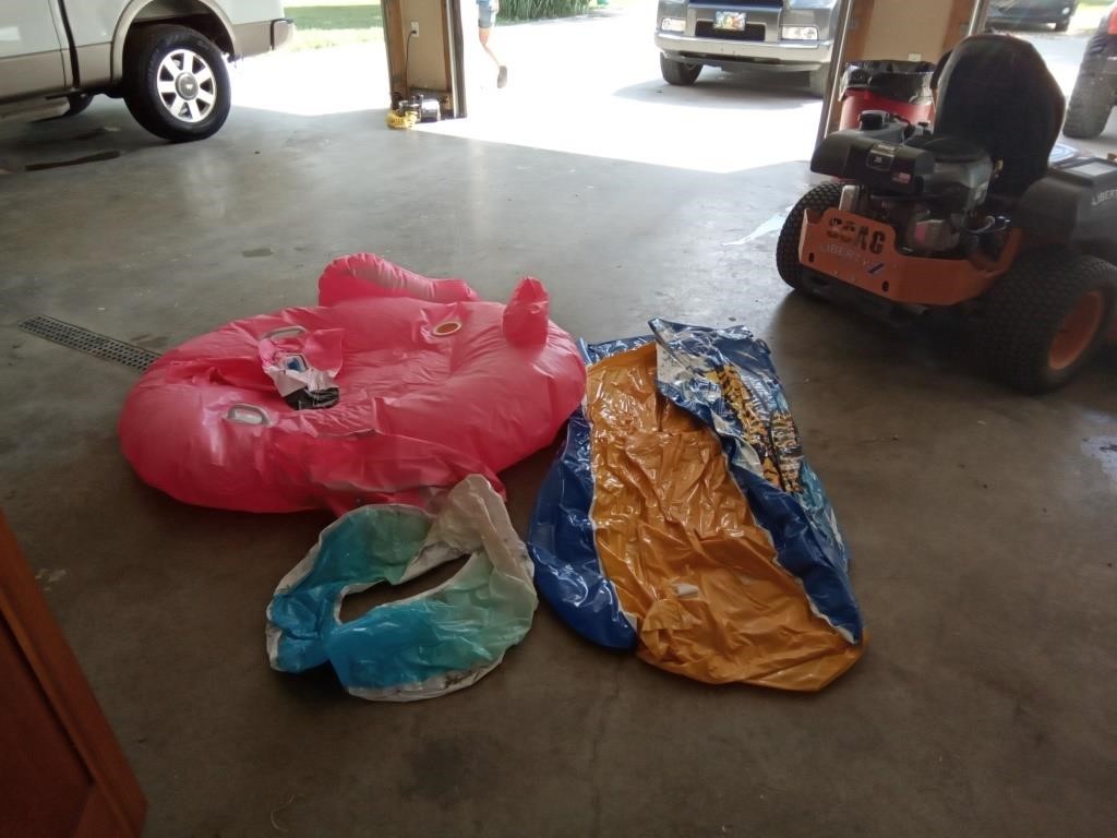 blow-up floats