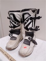 Youth fly motocross boots size 6