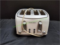 Black & Decker 4-Slice Toaster