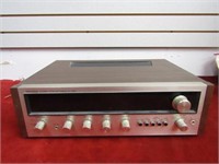 Vintage pioneer stereo receiver. SX-525.