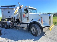 2001 Freightliner Palfinger 68' Boom Truck Tractor