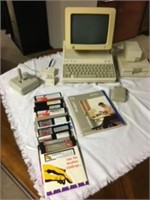 Vtg Apple IIc and Accessories