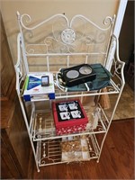 CONTENTS OF CHINA CABINET AND SMALL BAKERS RACK