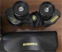 BUSHNELL BINOCULARS IN CASE