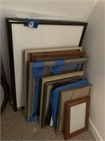 LOT OF VARIOUS EMPTY FRAMES