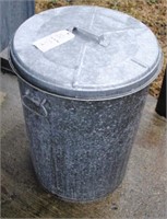 METAL GARBAGE CAN WITH LID