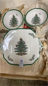 Vintage -Christmas Spode -1 plate & 4 bowls
