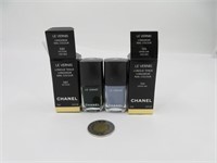 2 vernis à ongles neufs Chanel