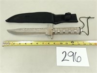 13.5" Survival Knife with Sheath