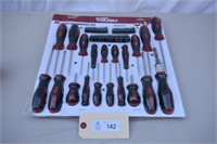 Hyper Tough 50-piece Screwdriver Set