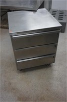 Stainless Steel Rolling (3) Drawer Cart