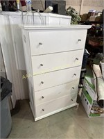 Manufactured wood chest of drawers, finish and