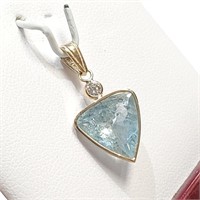 $1400 14K  Aquamarine(4ct) Diamond(0.11ct) Pendant