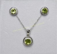 Sterling silver peridot (2.50 cts) and cubic