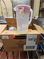 New in Box 6 Rubbermaid 1/2 Gallon Pitchers