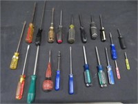 21 SCREWDRIVERS