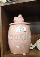 USA POTTERY COOKIE JAR