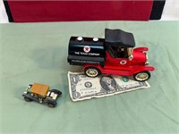 METAL TEXAS (TEXACO TRUCK) & SMALLER CAR