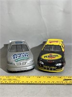 2 Nascar Die Casts