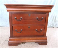 BROYHILL NIGHTSTAND WOOD CHESTNUT