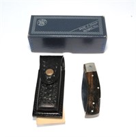 Smith & Wesson pocket knife with sheath and