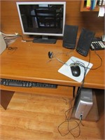 Dell Tower Computer, Monitor and Speakers - Works