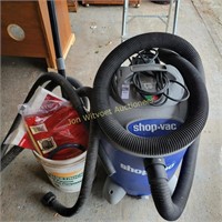 Shop Vac and Attachments