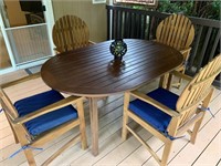 Wood Outdoor Table and 4 Chairs 42x62x28 (back