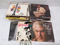 Lot of Vintage 33 RPM Vinyl Records - Sinatra,