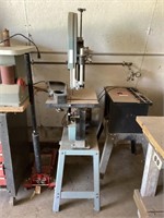 Delta 14 Inch Band Saw (works)