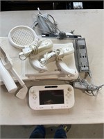 Wii U Console w/ Lots of Accessories