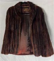 Vintage Ladies Fur Cape by 

Meller Importer