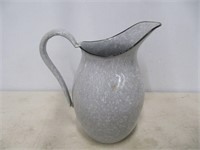 GREY/WHITE SPLATTER ENAMEL PITCHER