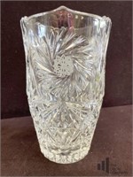 Lead Crystal Hand Cut Pinwheel Star  Vase