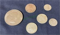 Coins - lots of six different foreign coins -
