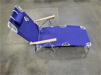 Aluminum Beach Lounger with Wood Arms