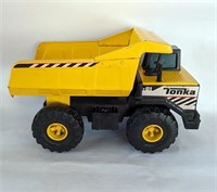 Tonka Yellow Dump Truck T01