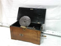 ANTIQUE METAL DISK MUSIC PLAYER, WORKING