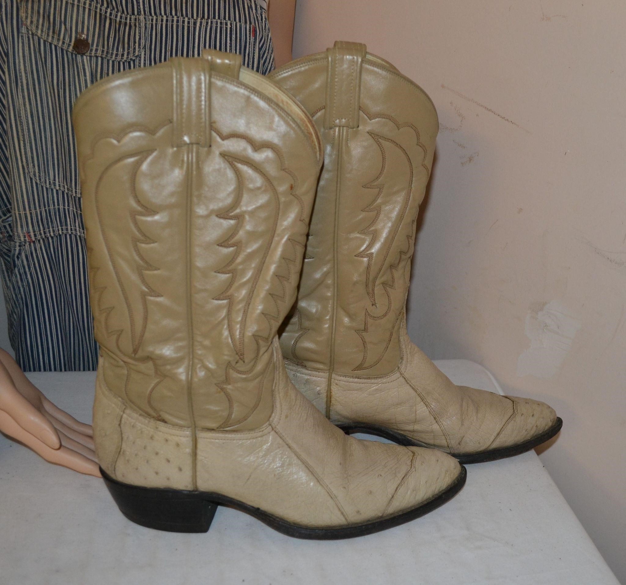 Mens Tony Lama Ivory Cowboy Boots size 10