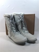 New Daily Shoes Size 11 White Snow Boots