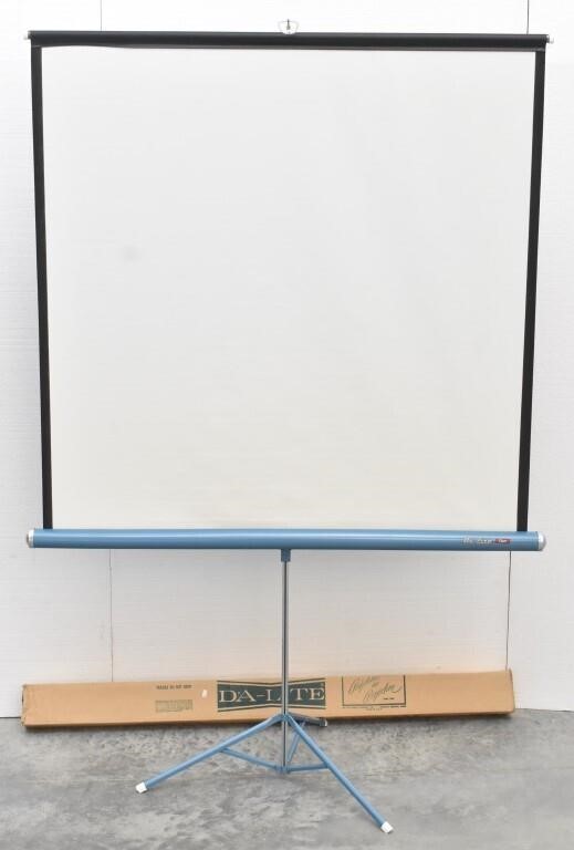 Da-Lite Flyer 4' X 4' Projection Screen MINT!