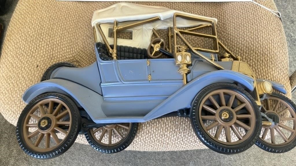 Burwood Ford Model T Old Car wall hanging