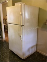 Magic Chef Refrigerator