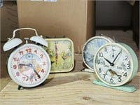4 vintage mechanical alarm clocks