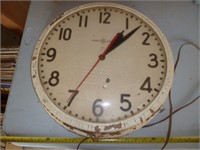 Vintage GE Steel Frame 18" Electric Wall Clock
