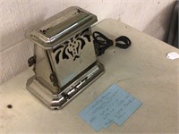 ANTIQUE TOASTER - WESTINGHOUSE AUTOMATIC TURNOVER
