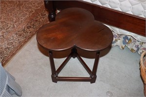 Trefoil Clover mahogany side table 18.5" X 20.5"