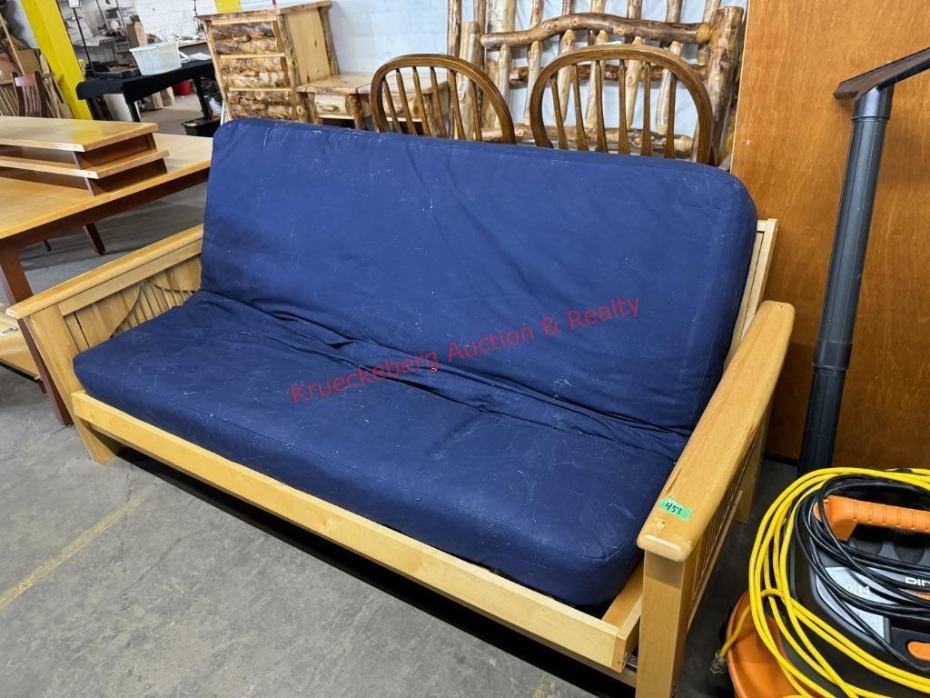 Futon Bed 82"